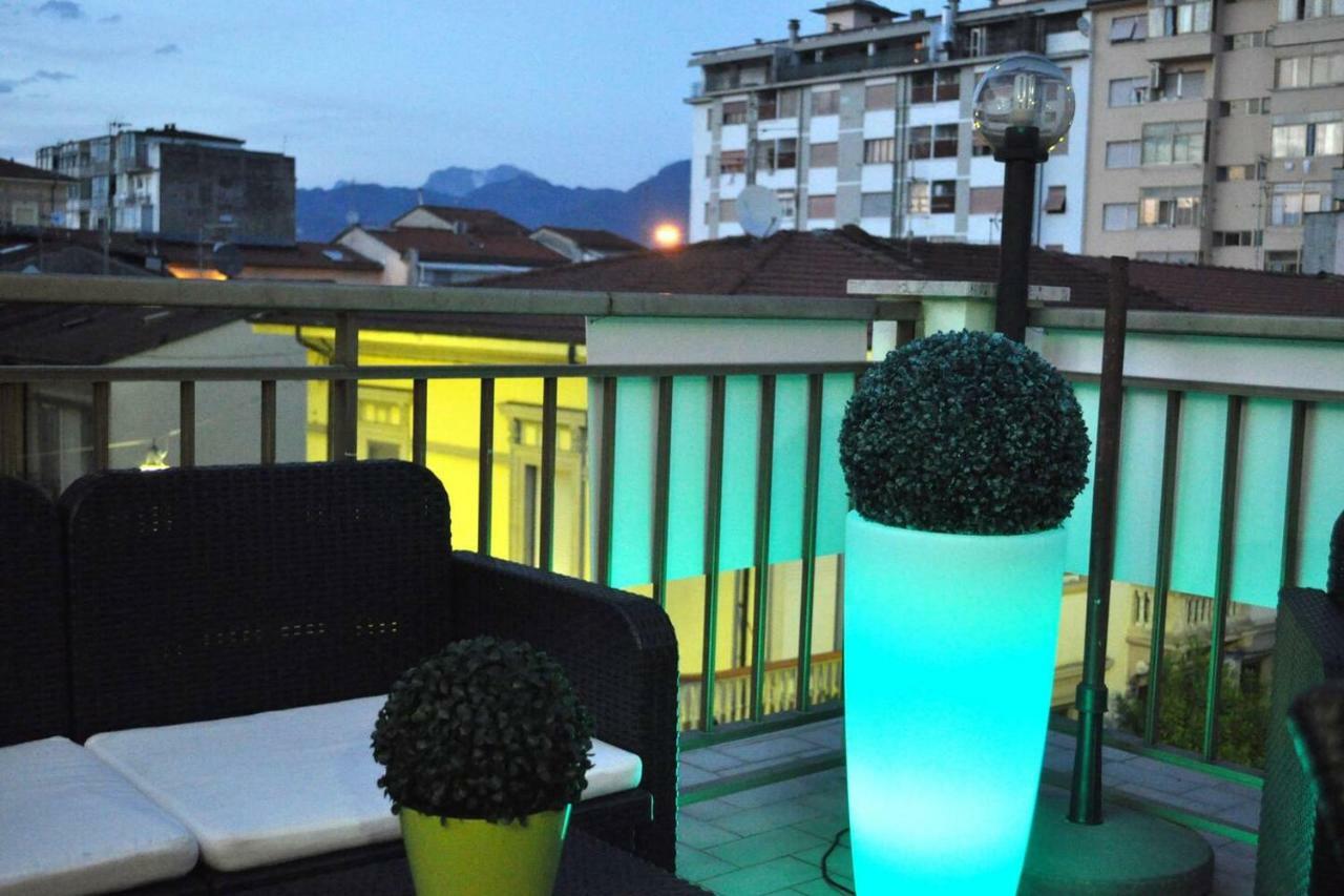 Altido Apt For 8 With Huge Terrace In Old Town Of 维亚雷焦 外观 照片